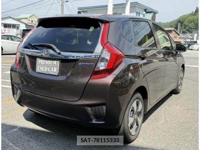 Honda FIT HYBRID 2017-04 7500585-1