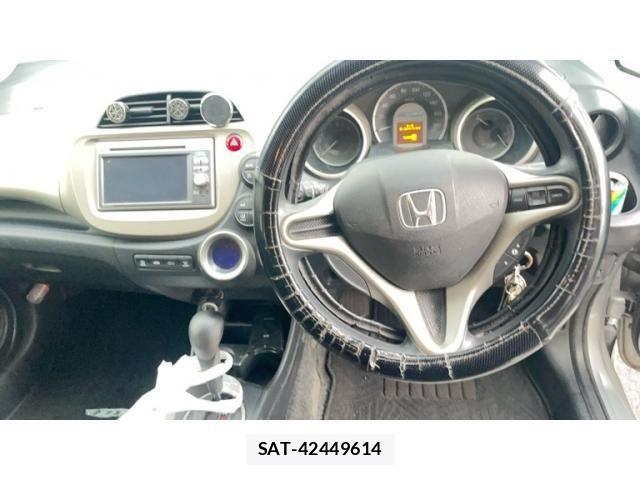 Honda FIT HYBRID 2012-01 7500590-14