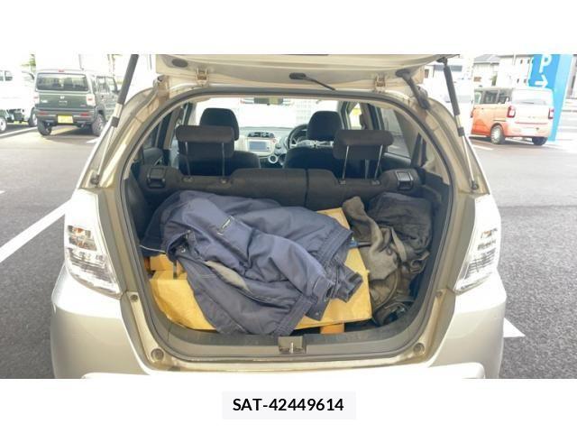 Honda FIT HYBRID 2012-01 7500590-28