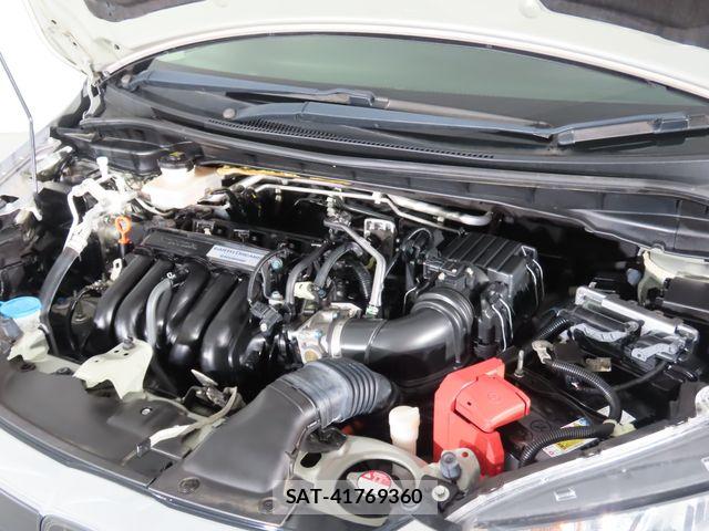 Honda FIT HYBRID 2018-11 7500583-18