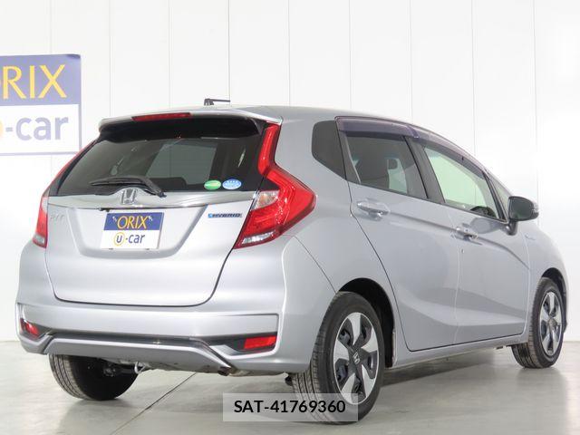 Honda FIT HYBRID 2018-11 7500583-21