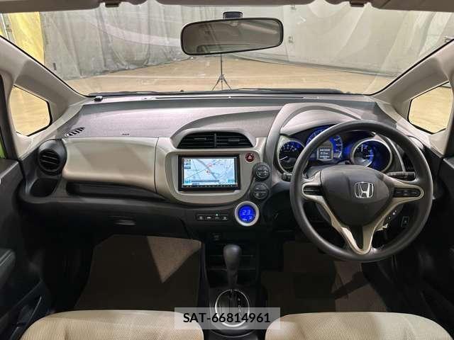 Honda FIT HYBRID 2011-01 7500587-13