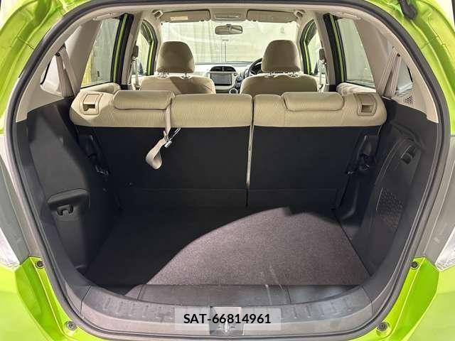 Honda FIT HYBRID 2011-01 7500587-24