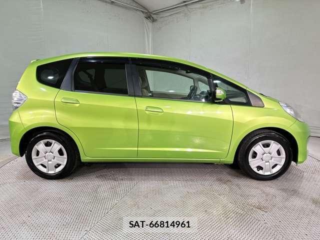 Honda FIT HYBRID 2011-01 7500587-3