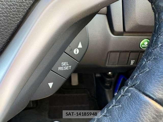 Honda FIT HYBRID 2015-02 7500588-22