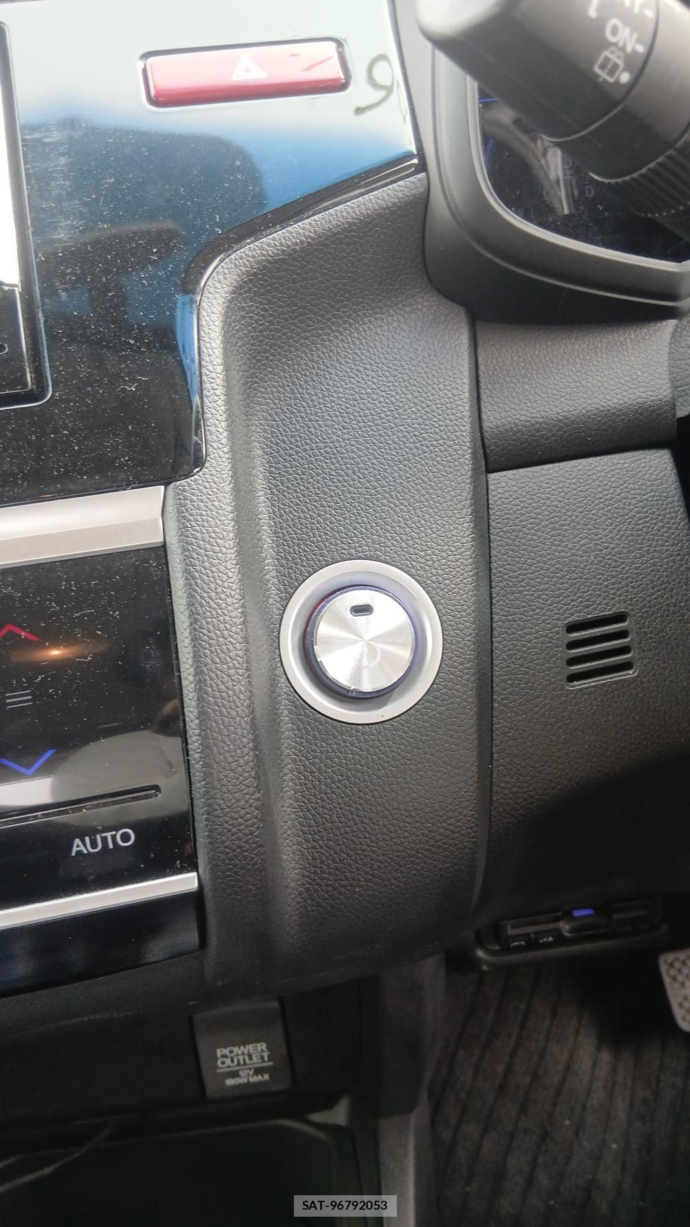 Honda FIT HYBRID 2015 6937245-14
