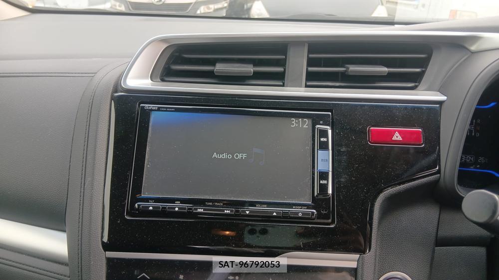 Honda FIT HYBRID 2015 6937245-15