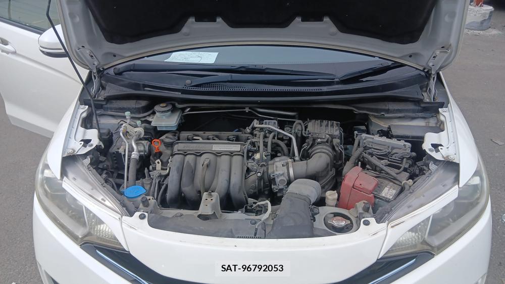 Honda FIT HYBRID 2015 6937245-36