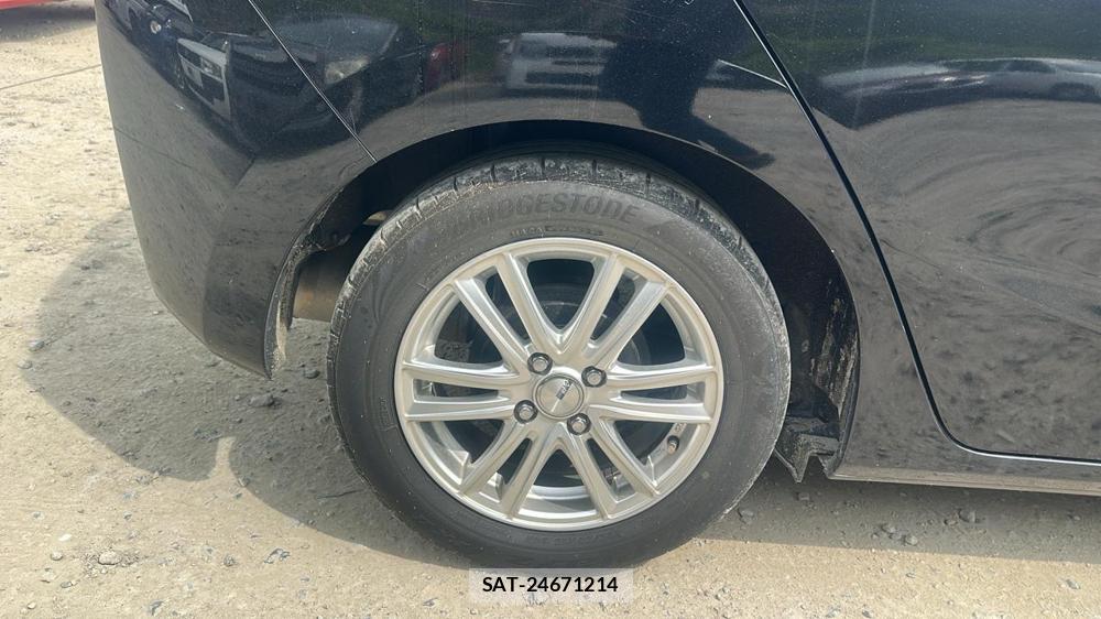Honda FIT HYBRID 2013 6734643-25