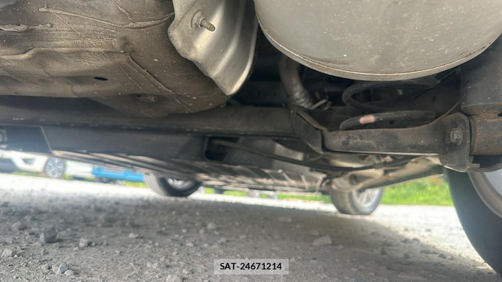 Honda FIT HYBRID 2013 6734643-33