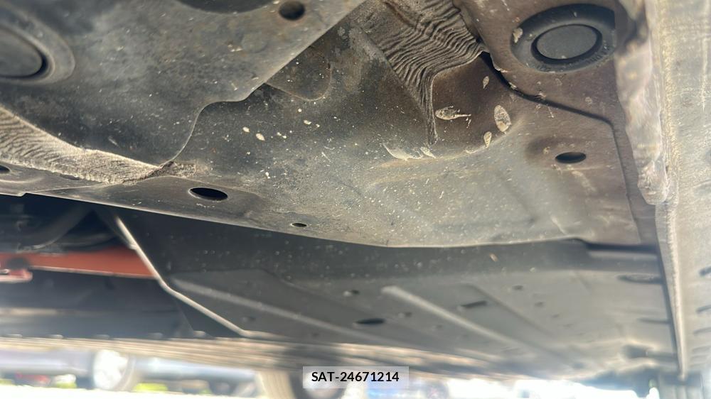 Honda FIT HYBRID 2013 6734643-34