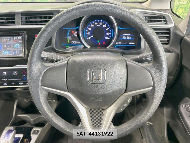 Honda FIT HYBRID 2014-08 7562121-10