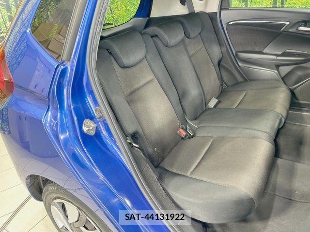 Honda FIT HYBRID 2014-08 7562121-8
