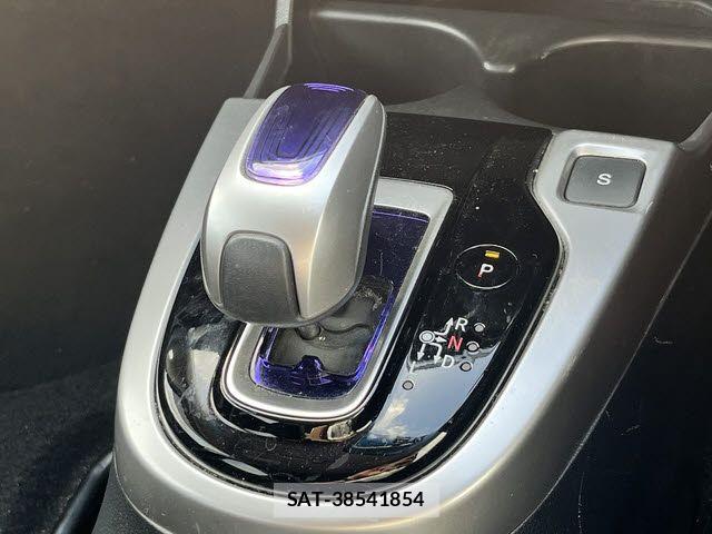 Honda FIT HYBRID 2015-08 7616579-19