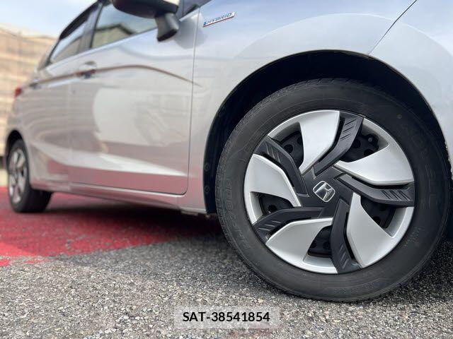 Honda FIT HYBRID 2015-08 7616579-26