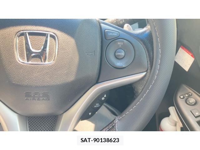 Honda FIT HYBRID 2016-07 7616576-14
