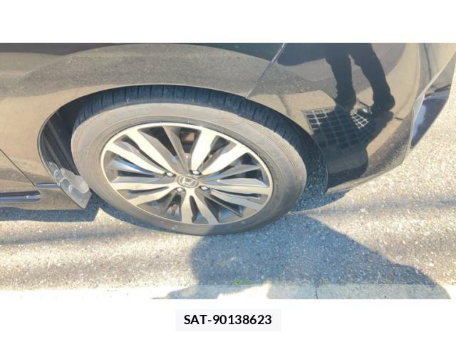 Honda FIT HYBRID 2016-07 7616576-2