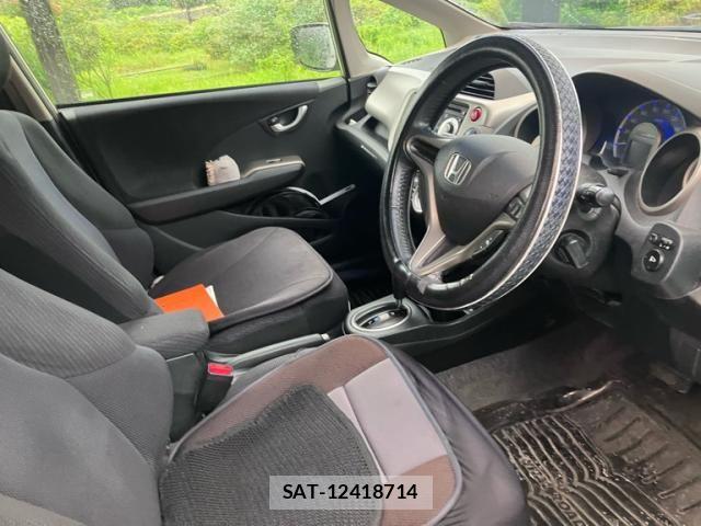 Honda FIT HYBRID 2012-03 7616592-12