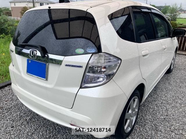 Honda FIT HYBRID 2012-03 7616592-3