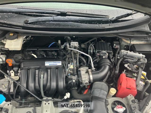 Honda FIT HYBRID 2018-01 7616567-17