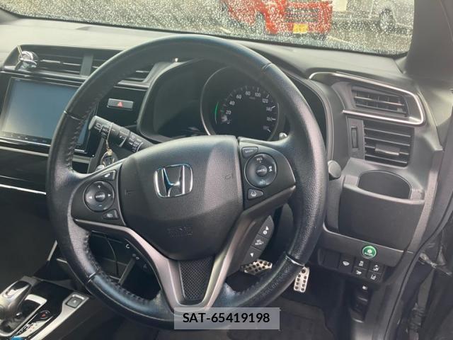 Honda FIT HYBRID 2018-01 7616567-22