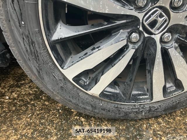 Honda FIT HYBRID 2018-01 7616567-6