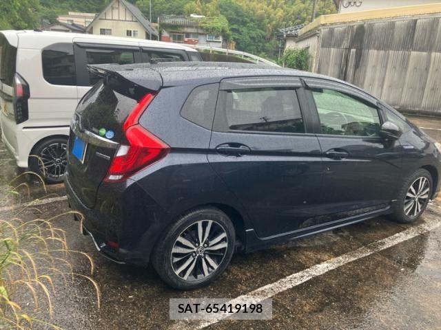 Honda FIT HYBRID 2018-01 7616567-7
