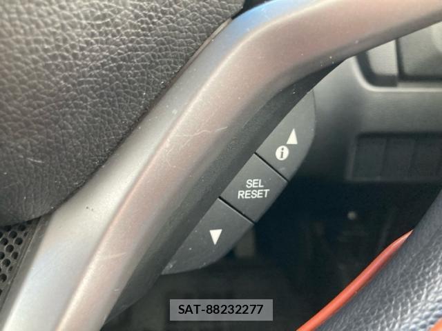 Honda FIT HYBRID 2013-11 7616583-18