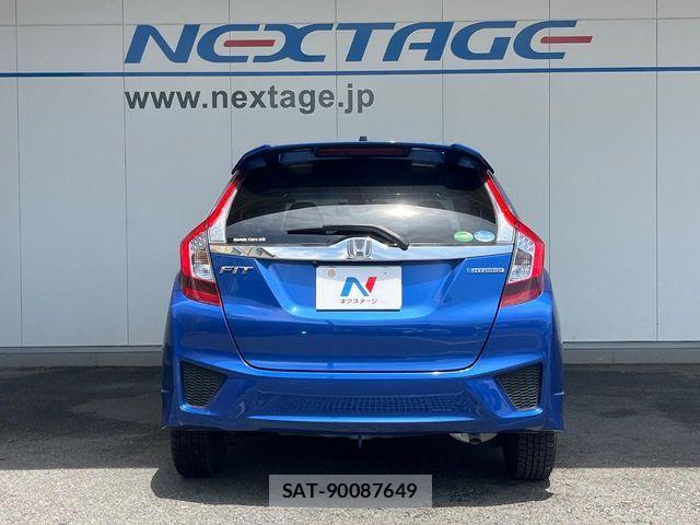 Honda FIT HYBRID 2016-02 7616574-15