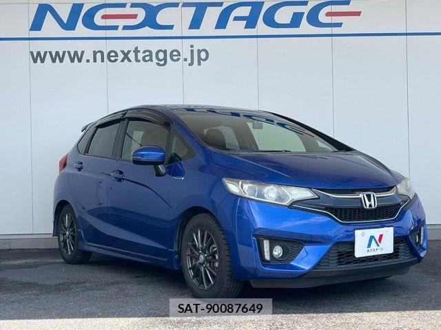 Honda FIT HYBRID 2016-02 7616574-17