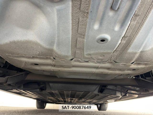 Honda FIT HYBRID 2016-02 7616574-19