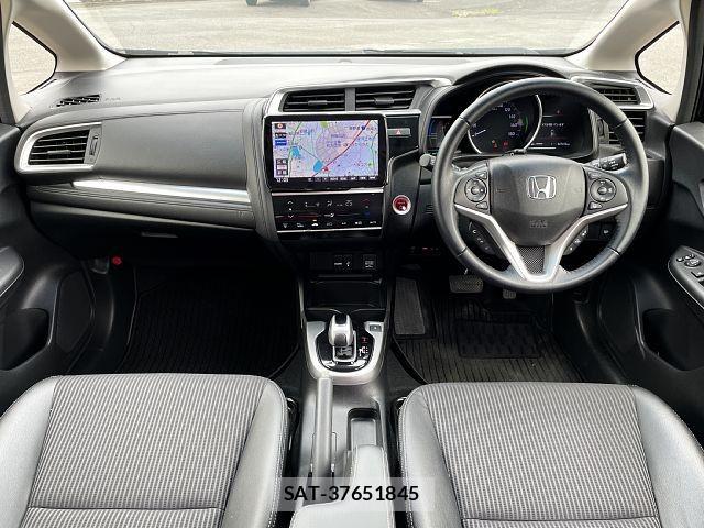 Honda FIT HYBRID 2018-06 7616568-1