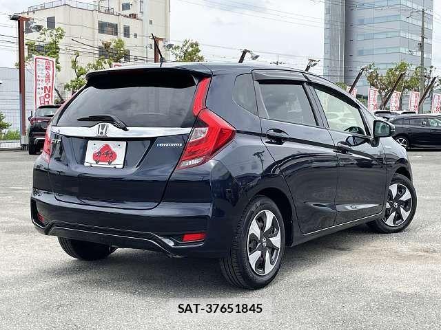 Honda FIT HYBRID 2018-06 7616568-2