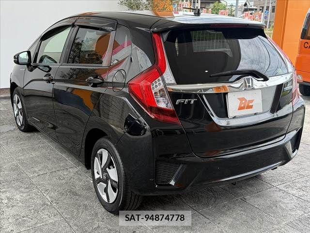 Honda FIT HYBRID 2013-10 7616588-12