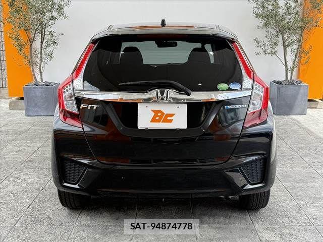 Honda FIT HYBRID 2013-10 7616588-13