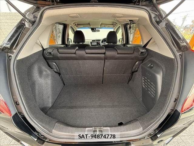 Honda FIT HYBRID 2013-10 7616588-20