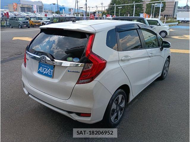 Honda FIT HYBRID 2019-08 7616573-1