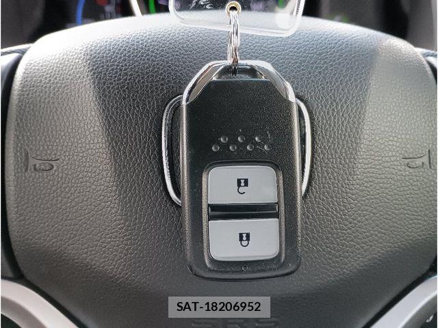 Honda FIT HYBRID 2019-08 7616573-21