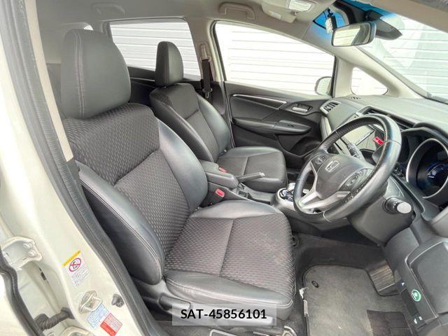 Honda FIT HYBRID 2015-03 7616575-9