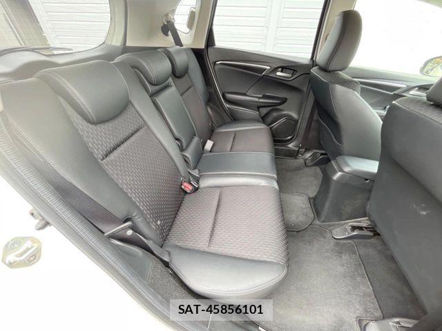 Honda FIT HYBRID 2015-03 7616575-10