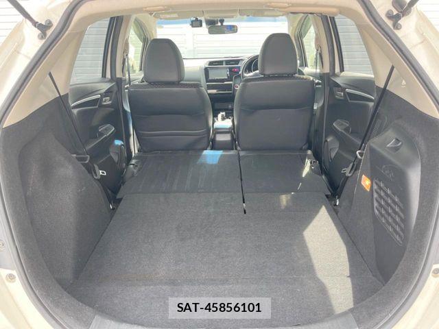 Honda FIT HYBRID 2015-03 7616575-11