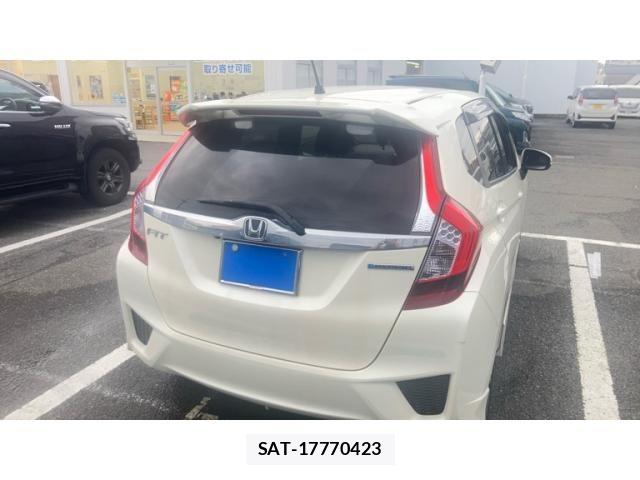 Honda FIT HYBRID 2014-10 7616585-1