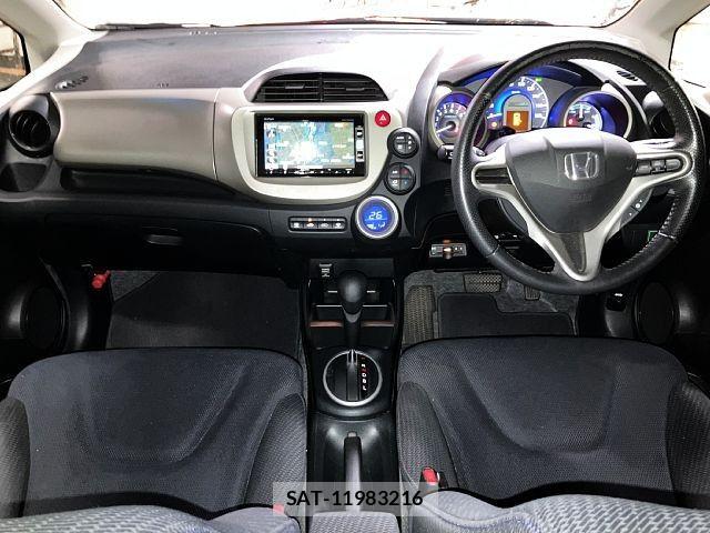 Honda FIT HYBRID 2012-05 7616586-1