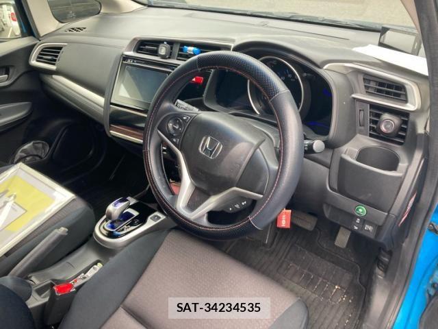 Honda FIT HYBRID 2013-09 7616587-13