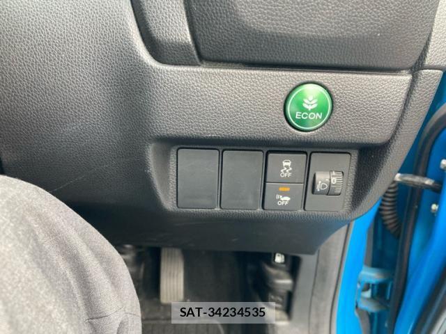 Honda FIT HYBRID 2013-09 7616587-14