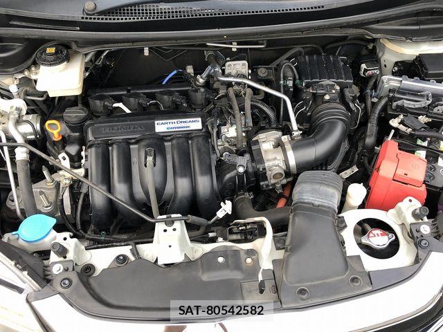 Honda FIT HYBRID 2019-05 7616571-11
