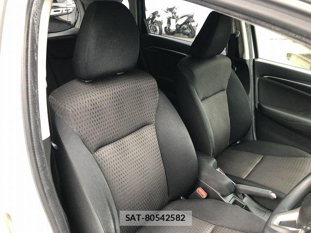 Honda FIT HYBRID 2019-05 7616571-13