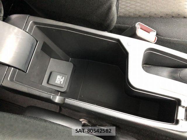 Honda FIT HYBRID 2019-05 7616571-26
