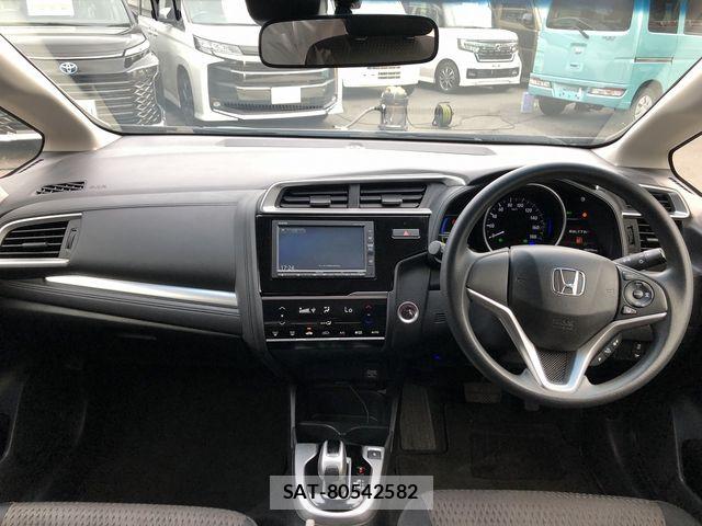 Honda FIT HYBRID 2019-05 7616571-2