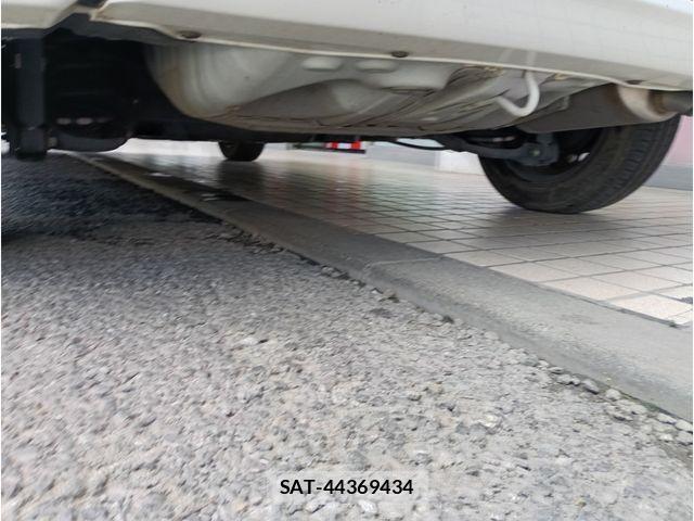 Honda FIT HYBRID 2019-05 7616570-8